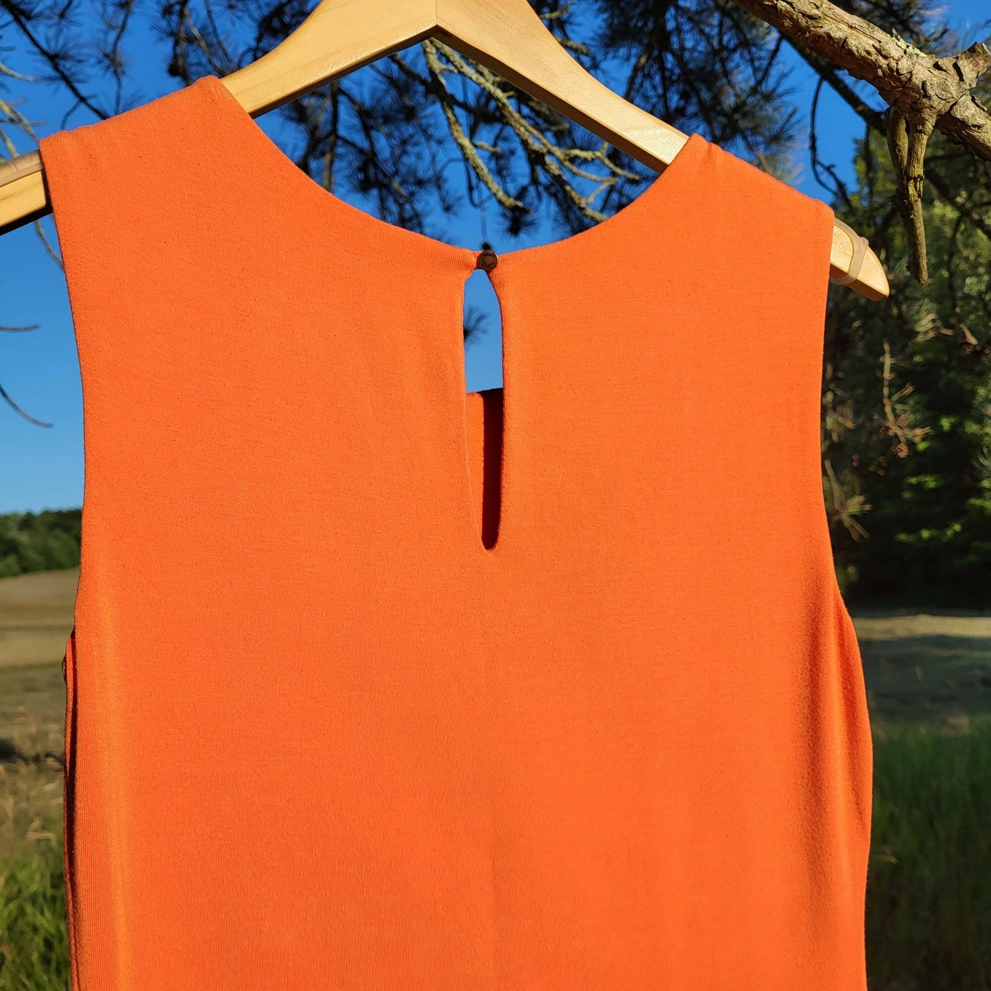 Tart Sleeveless Crew-Neck Body Con Belted Dress - Orange - M