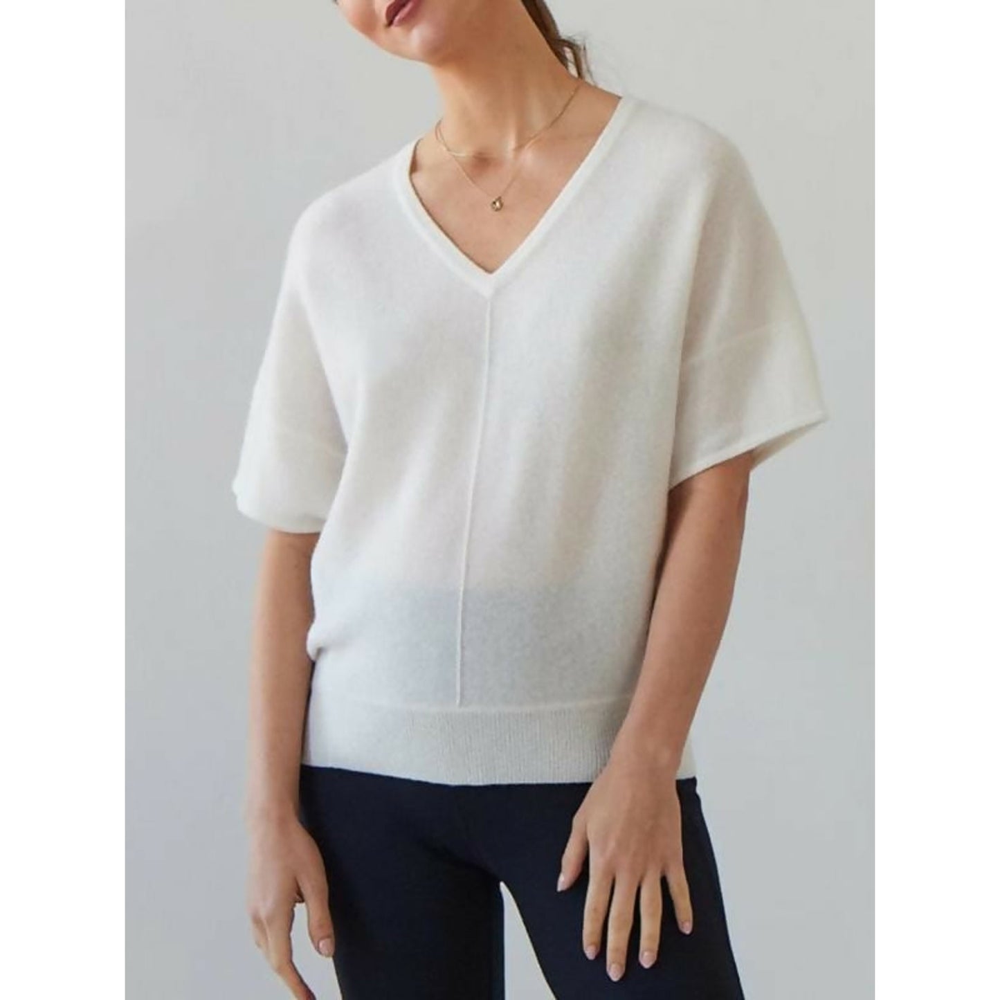 Brass The Cashmere Short Sleeve Shell - White - Medium