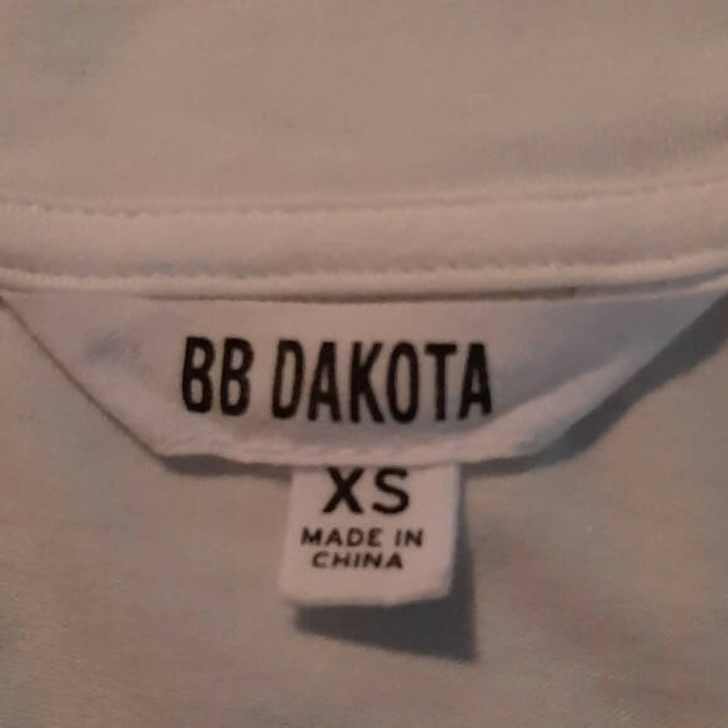 BB Dakota Ruched Detail Tee - White - Size XS