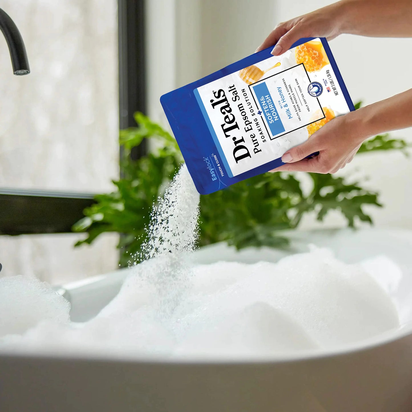 Dr Teal's Epsom Salt Soaking Solution - 48 Oz