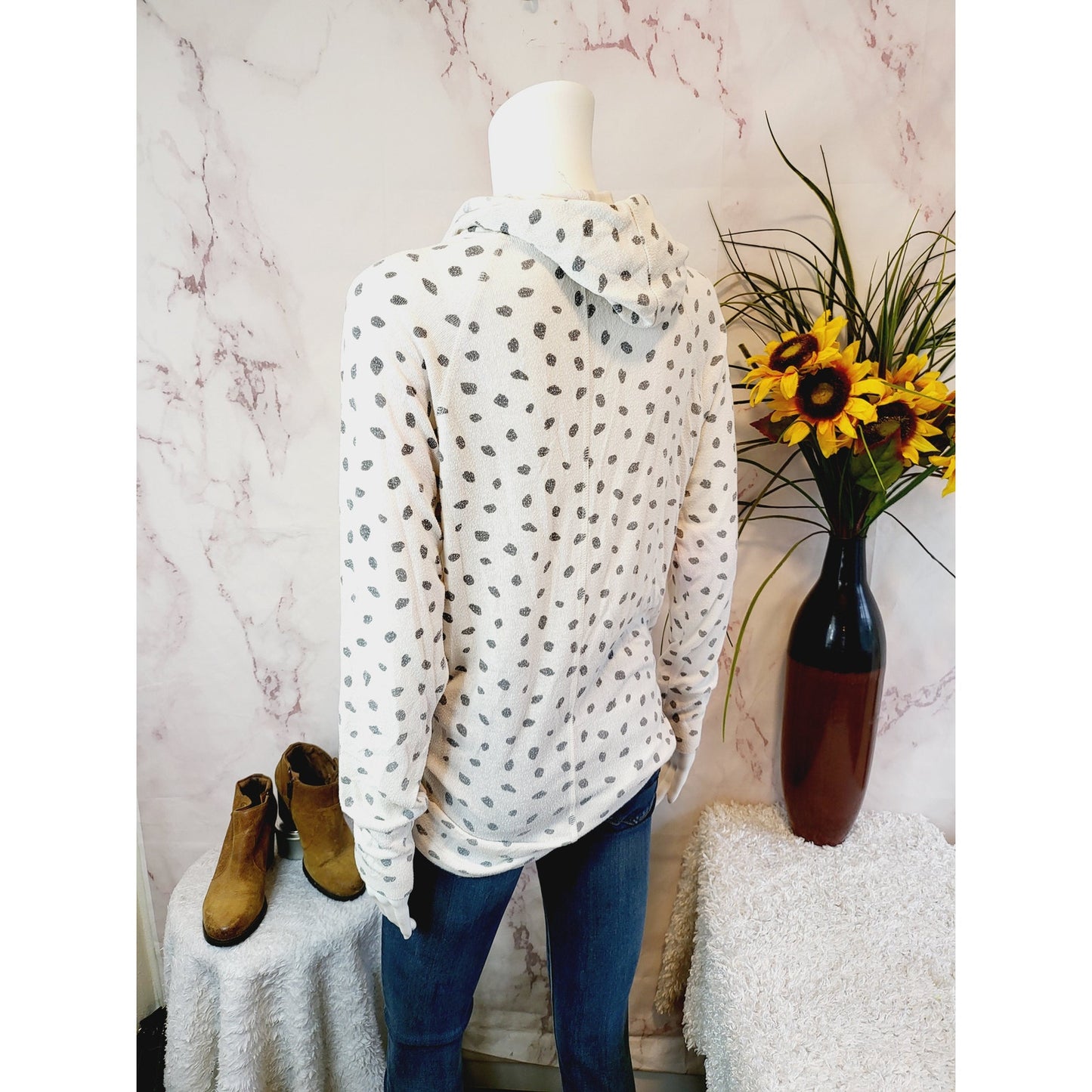 Tart Long Sleeve Billy Pullover - Beige Multi/Cheetah Dot - S