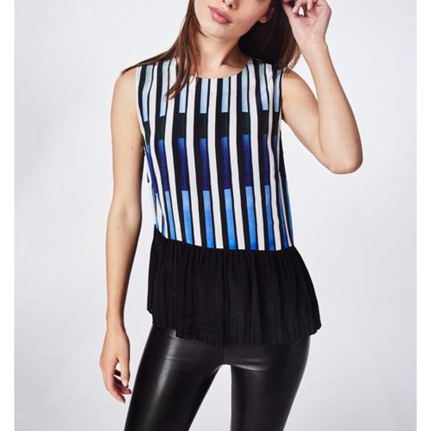 Nicole Miller NY Blue Striped Blouse Pleated Sleeveless - L